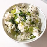 カブの葉で菜めし